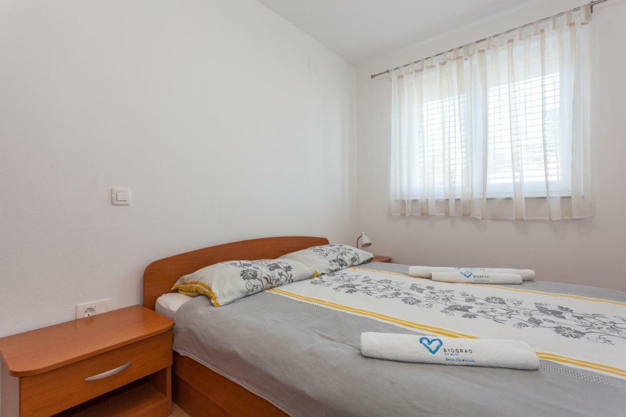 Apartments Mrsic Biograd Na Moru Exterior foto